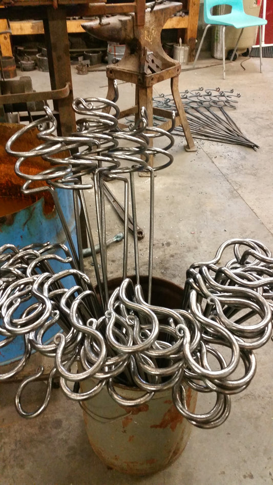 Garden Wine Stake Set