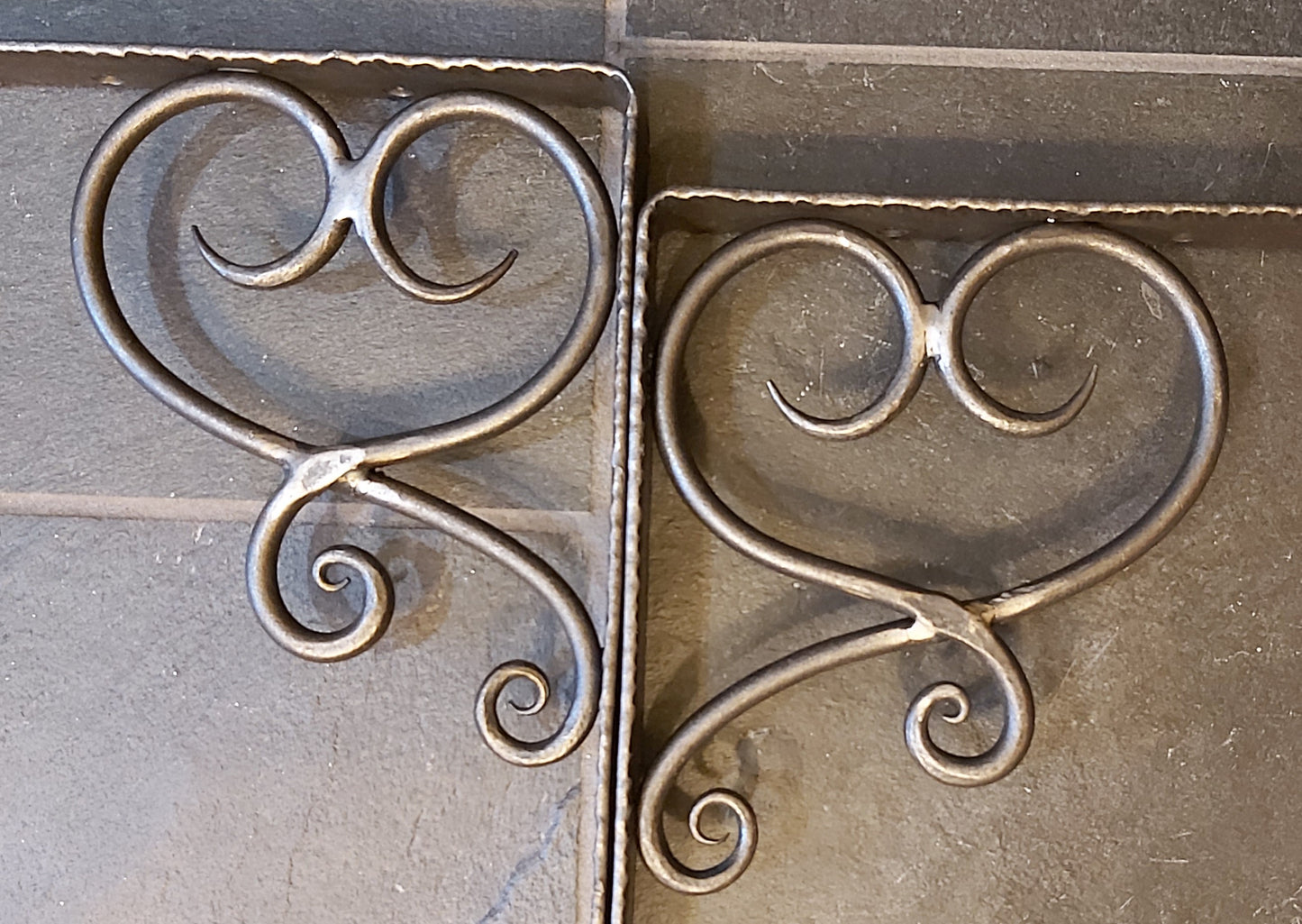 Heart Swirls Shelf Brackets