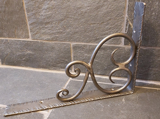 Heart Swirls Shelf Brackets