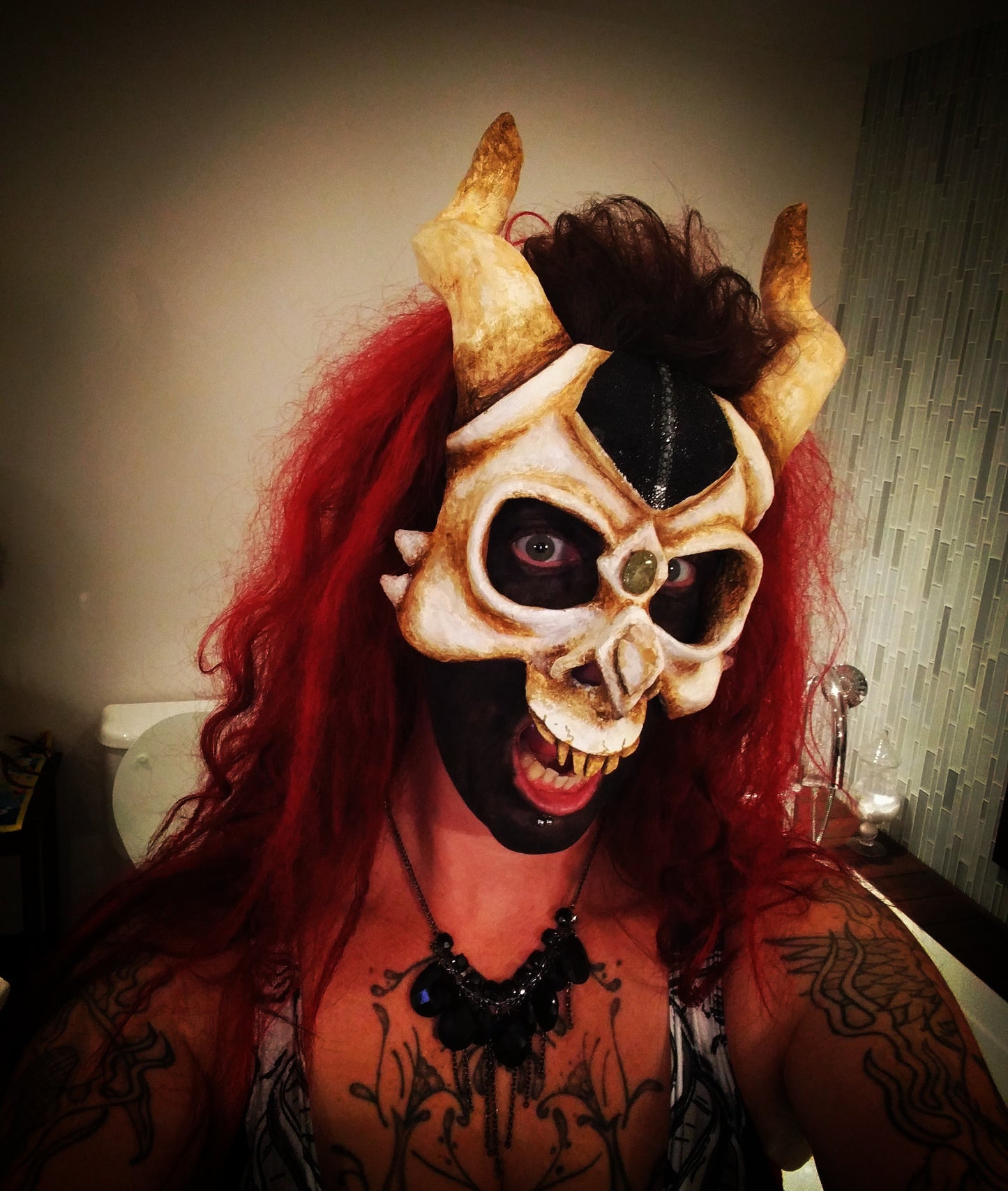 MONSTER MASK